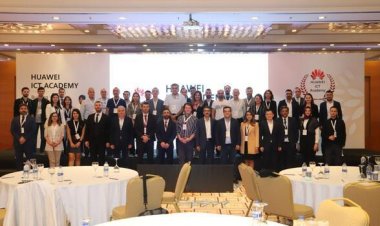 Üniversiteliler bilişim akademisi zirvesinde buluştu