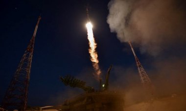 Rusya, ISS’teki mürettebatını Dünya'ya getiriyor: Soyuz kapsülünde sızıntı