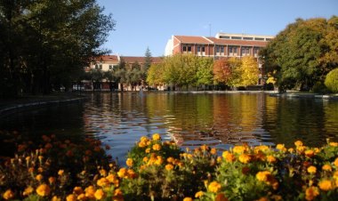 Kişilik özelliklerinin faydacı ve hedonik tüketim davranışı üzerindeki etkisi