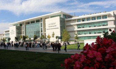 Time and volume-ratio effect on reusable polybenzoxazole nanofiber oil sorption capacity investigated via machine learning