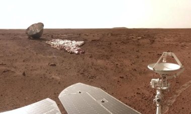 Çin'in uzay aracı kanıt buldu: Mars'a kar yağmış