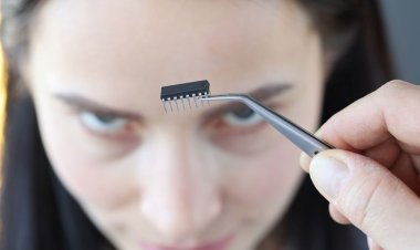 Dünyada ilk kez hastalar beyin çipi ile tedavi edilmeye başlandı: Kapl pili kadar yaygın hale gelecek