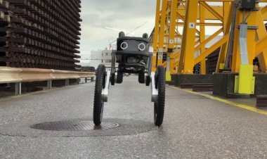 Robot güvenlikçi görev başında
